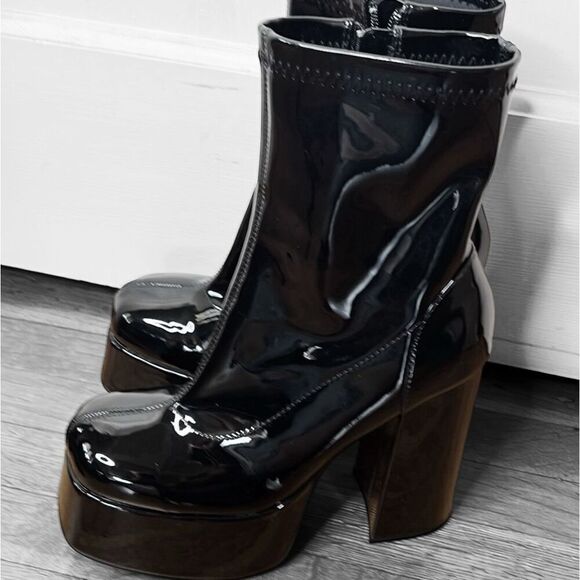 Princess Polly LIBBY PLATFORM Sock Boots BLACK Patent Size 9 New - Picture 3 of 12